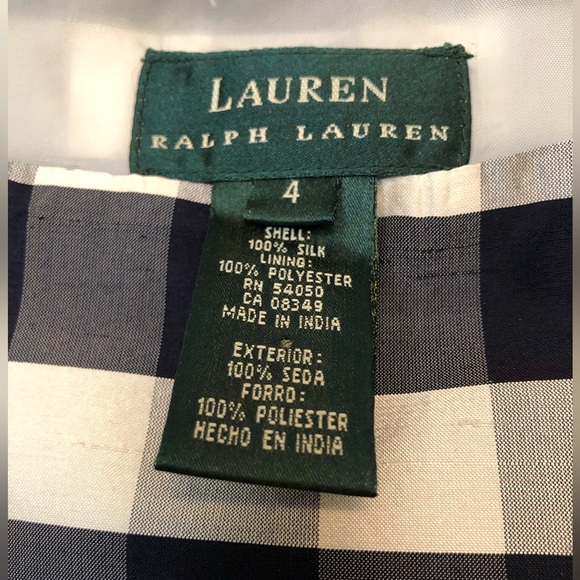 Ralph Lauren.  Navy and white sleeveless, boxy-cut, 100% Silk blouse. - Picture 3 of 3